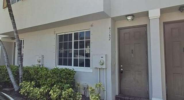 Property at 4162 Napoli Lake Dr, Palm Beach Gardens, FL 33410, 3 beds, 2.5 baths