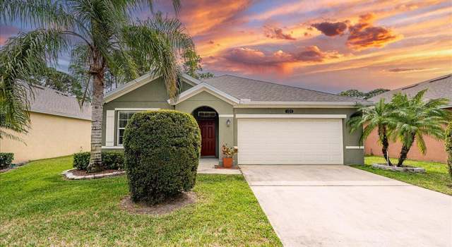 Photo of 1323 SW Lexington Sq SW, Vero Beach, FL 32962