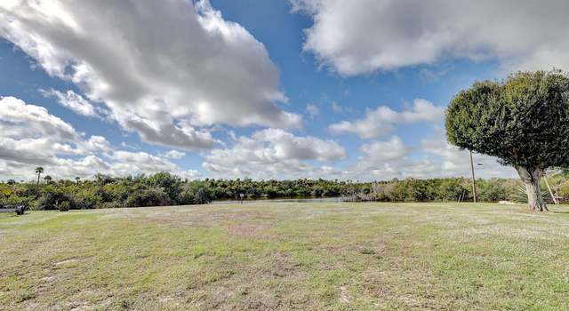 Photo of 305 SE Camino Ct, Port Saint Lucie, FL 34952