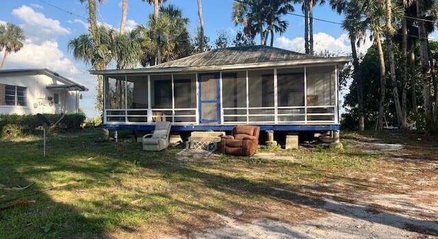 Photo of 2046 E Main St, Pahokee, FL 33476
