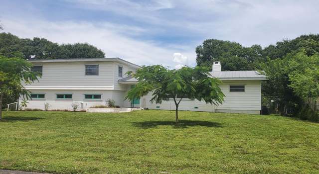 Photo of 1002 Pennsylvania Ave, Fort Pierce, FL 34950