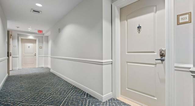 Photo of 701 S Olive Ave #923, West Palm Beach, FL 33401