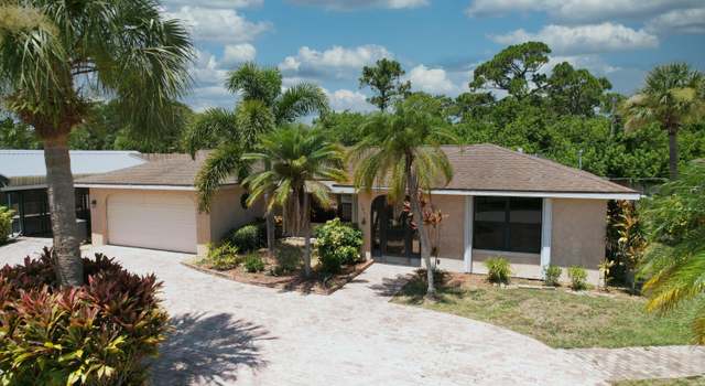Photo of 4811 Seagrape Dr, Fort Pierce, FL 34982