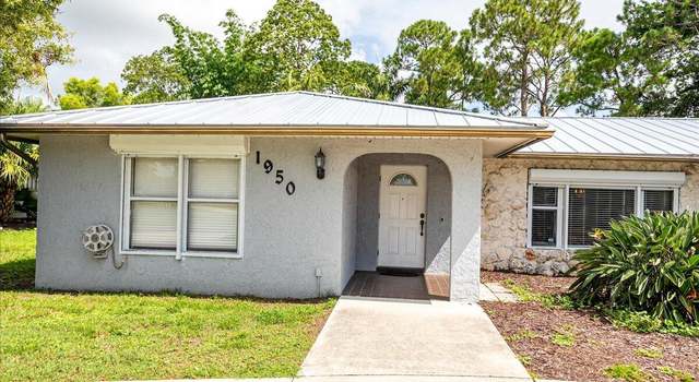Photo of 1950 SE Crowberry Dr, Port Saint Lucie, FL 34983