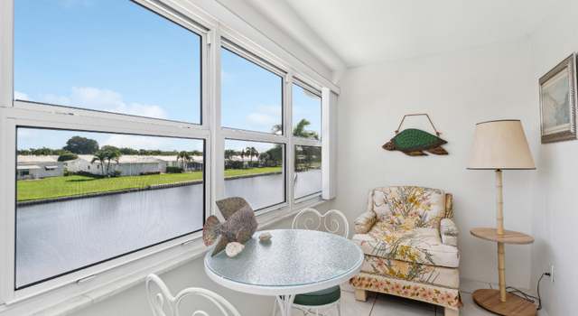 Photo of 1112 Lake Ter #204, Boynton Beach, FL 33426