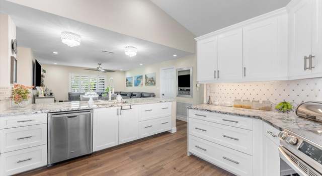 Photo of 14211 Appalachian Trl, Davie, FL 33325