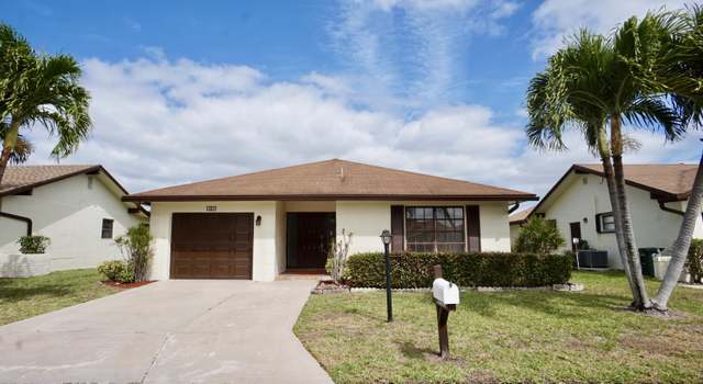 Photo of 6119 Glentree Ln, Greenacres, FL 33463