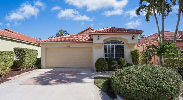 Photo of 2088 Bonisle Cir, Riviera Beach, FL 33418