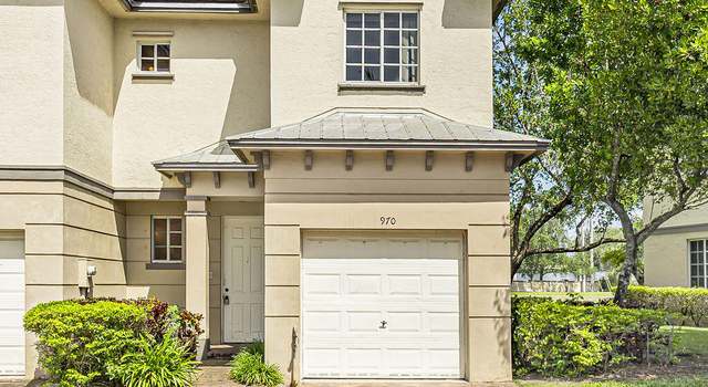 Photo of 970 Tortuga Ln, Riviera Beach, FL 33404