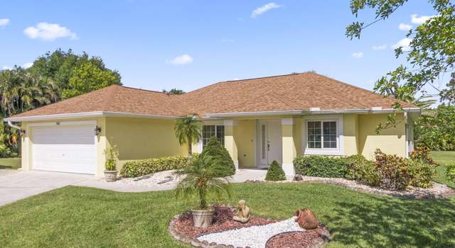 Photo of 541 SW Saturn Ct, Port Saint Lucie, FL 34953