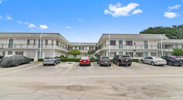 Photo of 2960 Cynthia Ln #205, Lake Worth Beach, FL 33461