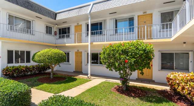 Photo of 3240 Lake Osborne Dr #105, Lake Worth Beach, FL 33461