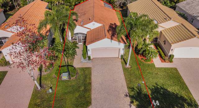 Photo of 304 NW Alana Ave, Port Saint Lucie, FL 34986
