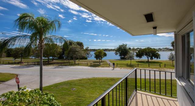 Photo of 3240 Lake Osborne Dr #201, Lake Worth Beach, FL 33461