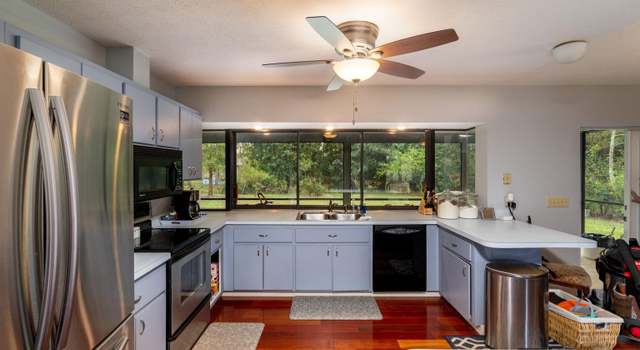 Photo of 352 SW Voltair Ter, Port Saint Lucie, FL 34984