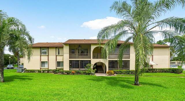 Photo of 333 Knotty Pine Cir Unit C-2, Greenacres, FL 33463
