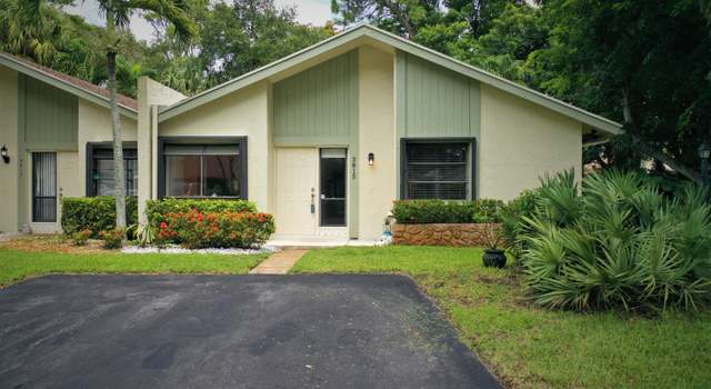 Photo of 3815 Arelia Dr S, Delray Beach, FL 33445