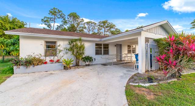 Photo of 125 Barcelona Dr, Royal Palm Beach, FL 33411