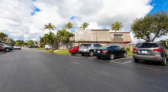 Photo of 149 Woodland Rd, Palm Springs, FL 33461