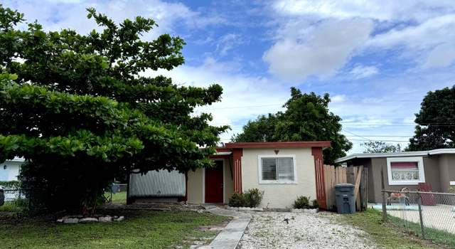 Photo of 1207 Alto Rd, Lake Worth, FL 33462