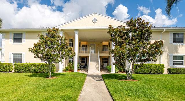 Photo of 422 Grove Isle Circle Cir, Vero Beach, FL 32962