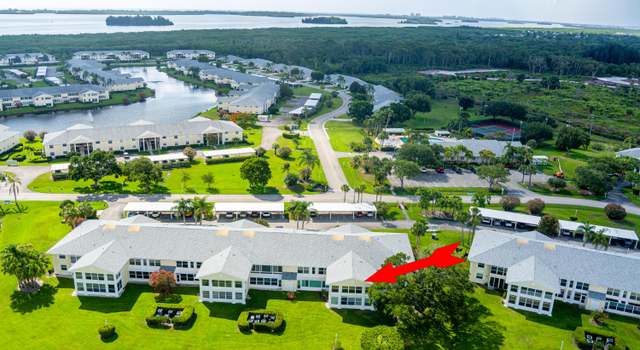 Photo of 422 Grove Isle Circle Cir, Vero Beach, FL 32962