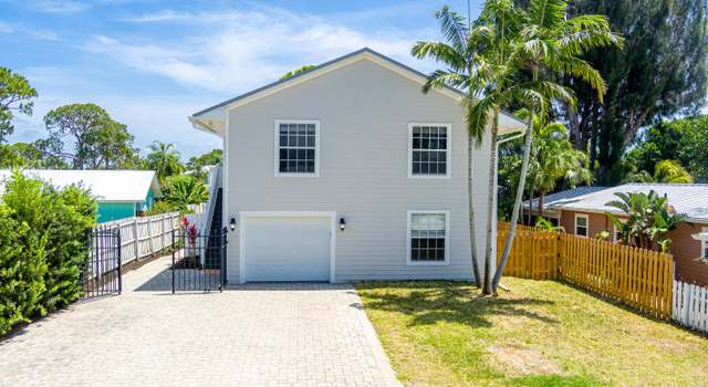 Photo of 1447 SW Peninsula Ln, Palm City, FL 34990