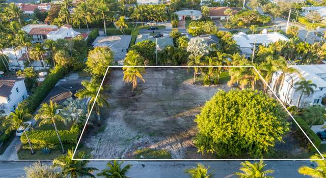 Photo of 319 E Lakewood Rd, West Palm Beach, FL 33405