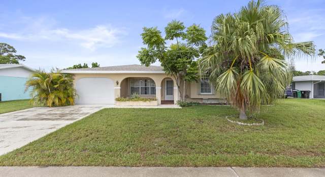 Photo of 740 SW Goodrich St, Port Saint Lucie, FL 34983