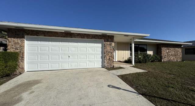 Photo of 2514 Canterbury Dr N, Riviera Beach, FL 33407