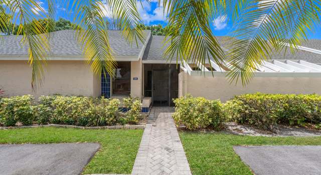 Photo of 10906 Lake Front Pl, Boca Raton, FL 33498