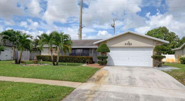 Photo of 5015 N Woodstone Cir N, Lake Worth, FL 33463