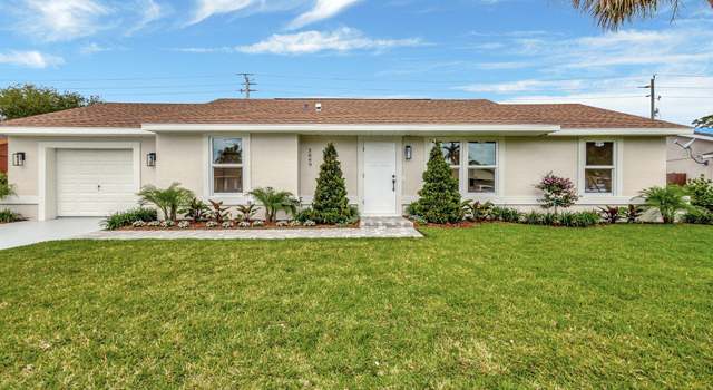 Photo of 3849 Beresford Rd W, West Palm Beach, FL 33417