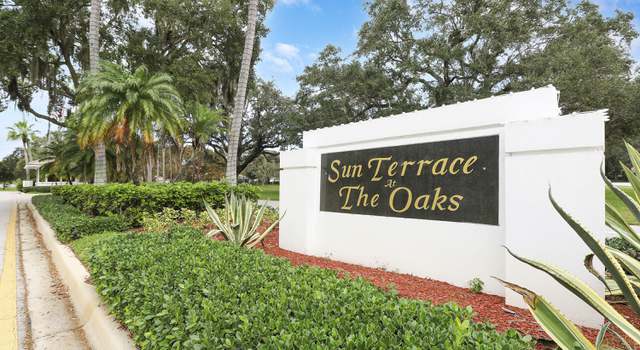 Photo of 1602 Silverleaf Oak Ct, Palm Beach Gardens, FL 33410