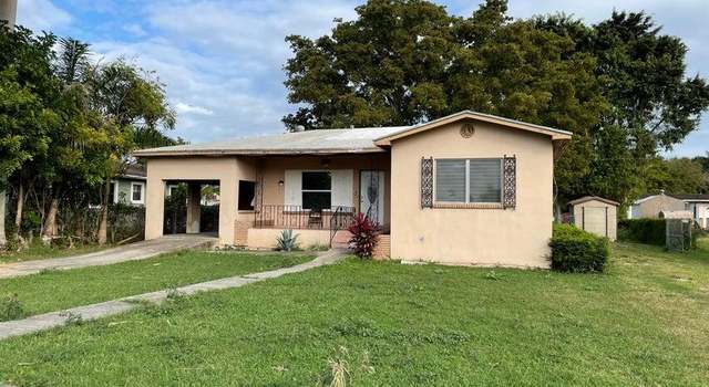 Photo of 148 S Flame Ave, Pahokee, FL 33476
