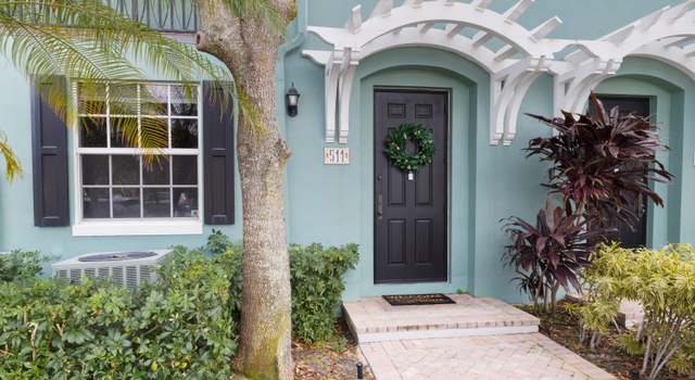 Photo of 511 N Mallory Cir, Delray Beach, FL 33483