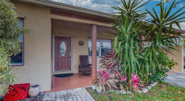 Photo of 1425 N J Ter, Lake Worth, FL 33460