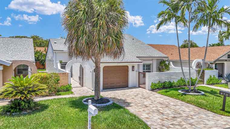 Photo of 870 NW 21st Way Delray Beach, FL 33445