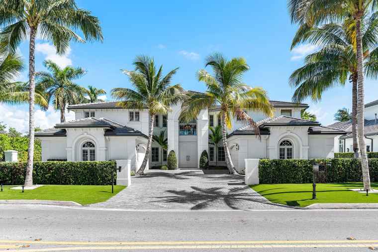 Photo of 121 Royal Palm Way Boca Raton, FL 33432