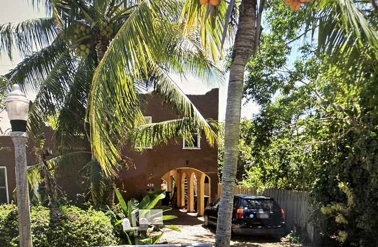 Photo of 428 El Prado West Palm Beach, FL 33405