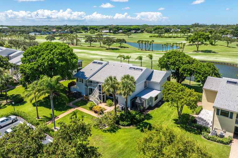 Photo of 27 Eastgate Dr Unit B Boynton Beach, FL 33436