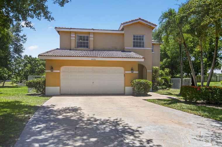 Photo of 4426 NW 41 Pl Coconut Creek, FL 33073