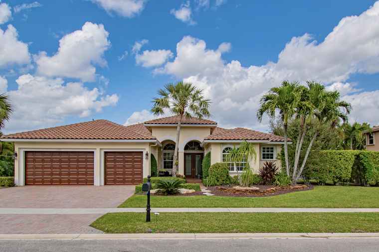 Photo of 11269 Mainsail Ct Wellington, FL 33449