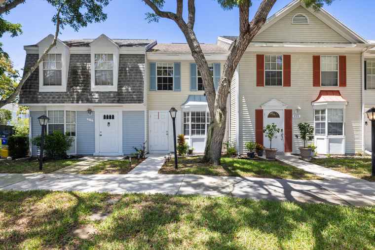 Photo of 217 Georgian Park Dr Jupiter, FL 33458