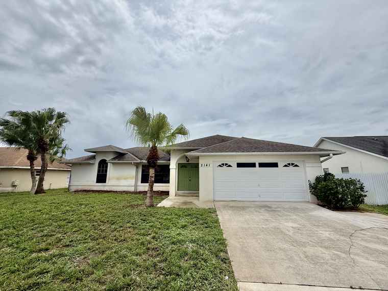 Photo of 2141 SE Floresta Dr Port Saint Lucie, FL 34984