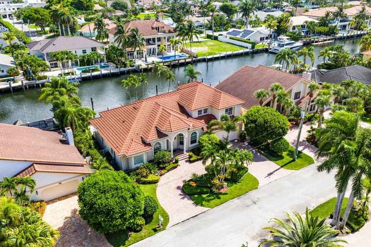 Photo of 923 Hyacinth Dr Delray Beach, FL 33483