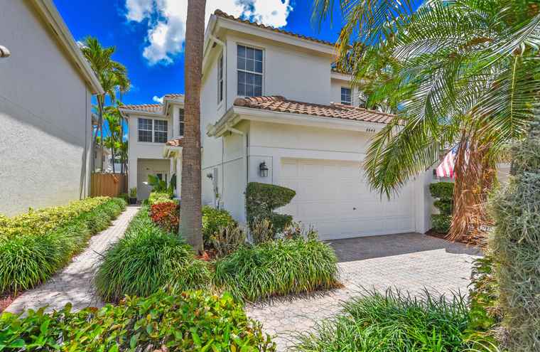 Photo of 6646 NW 25th Ter Boca Raton, FL 33496