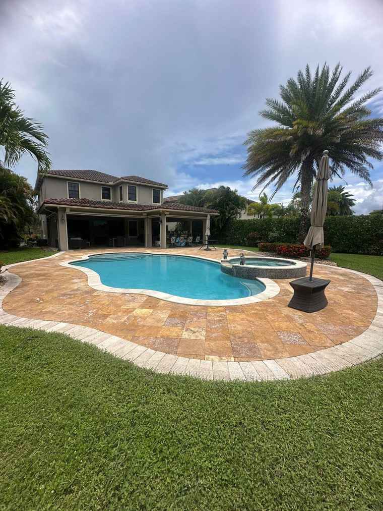 Photo of 7283 NW 113th Ave Parkland, FL 33076
