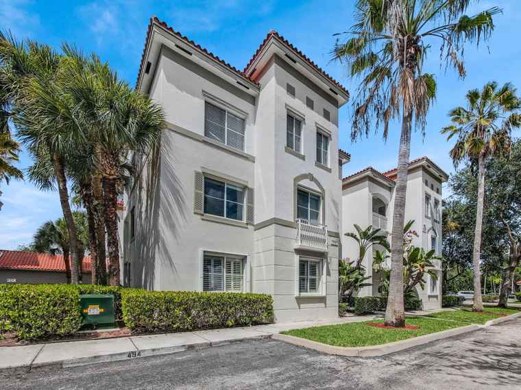 Photo of 11027 Legacy Blvd #104 Palm Beach Gardens, FL 33410