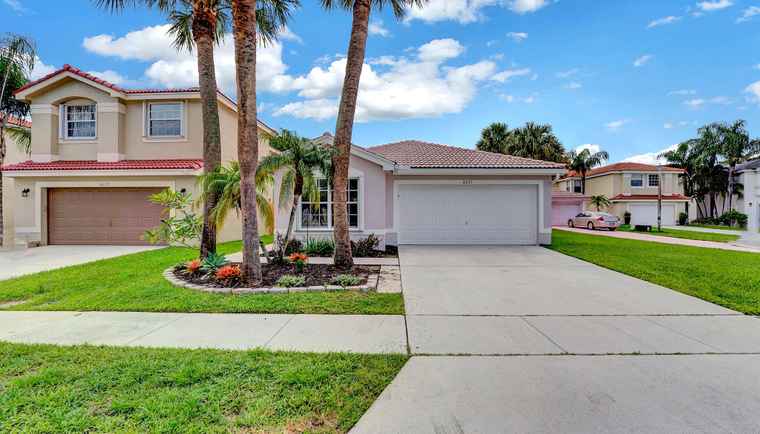 Photo of 8071 Stirrup Cay Ct Boynton Beach, FL 33436